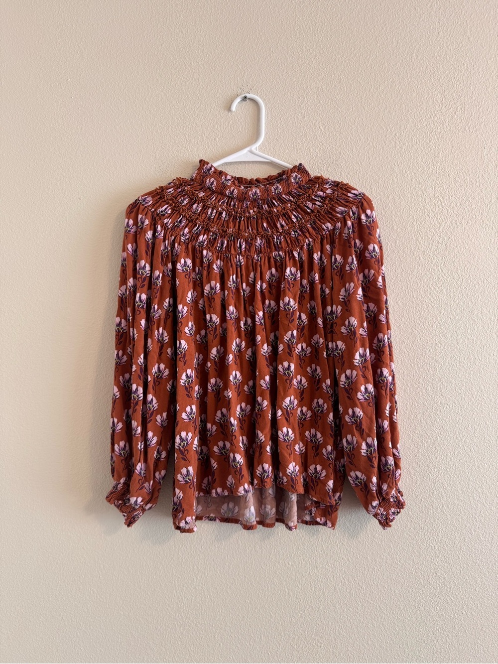 Bohme Smocked-Neck Floral Tunic Top in Rust with Pink Accents